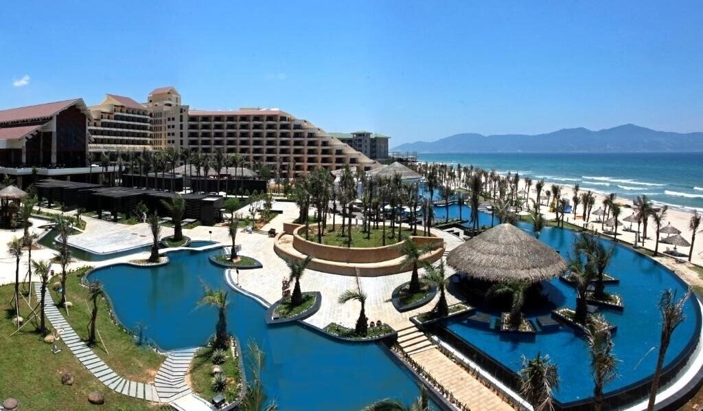 Фотография Crowne Plaza Danang (ex. Silver Shores) 5*