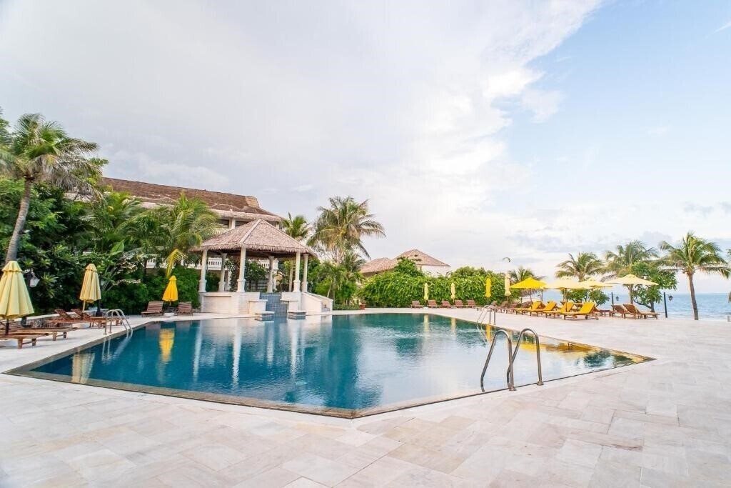 Imaginea Allezboo Beach Resort & SPA 4*