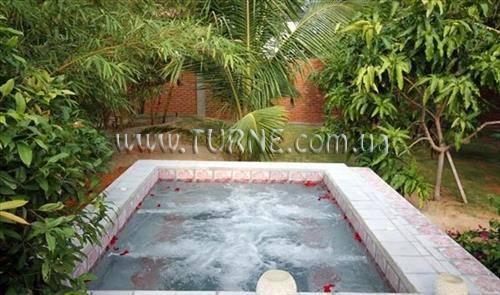 Fotografii Full Moon Village 3*