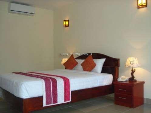 Imaginea Little Paris 3*