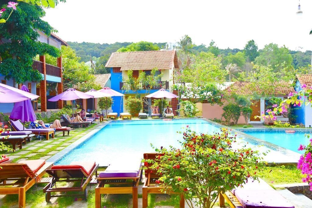 Отель Daisy Resort 3*