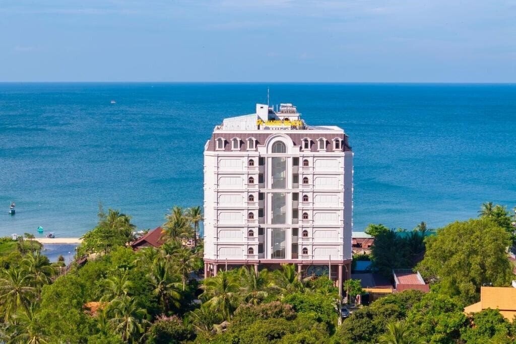Отель The Maris Beach Hotel (ex. The May Hotel Phu Quoc) 4*