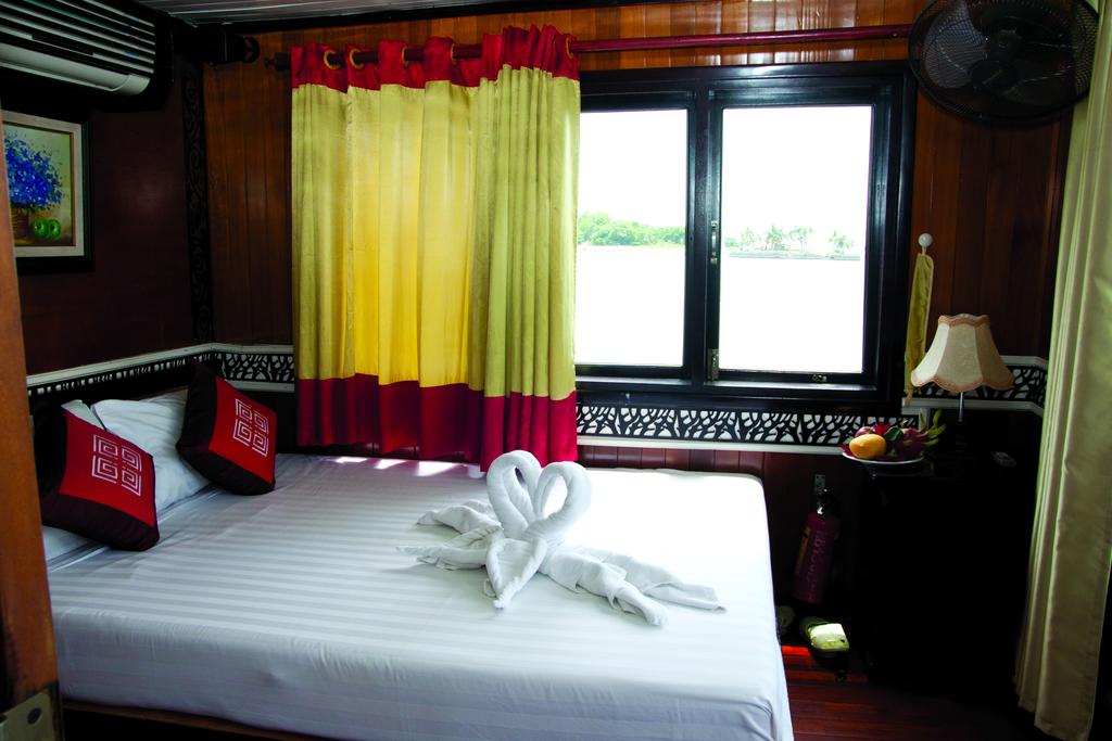 Hotel Paragon Legend Cruise 3*