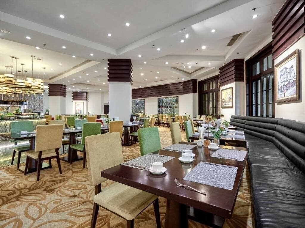 Изображение Royal Halong Hotel 5*