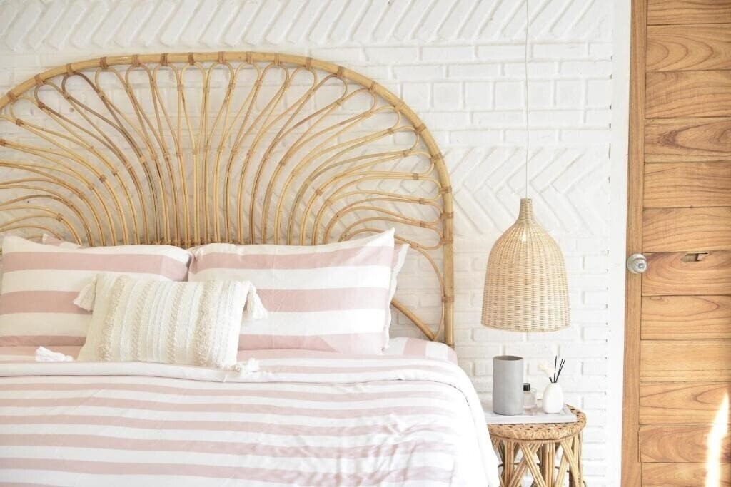 Отель Jasmine Garden Hotel 3*