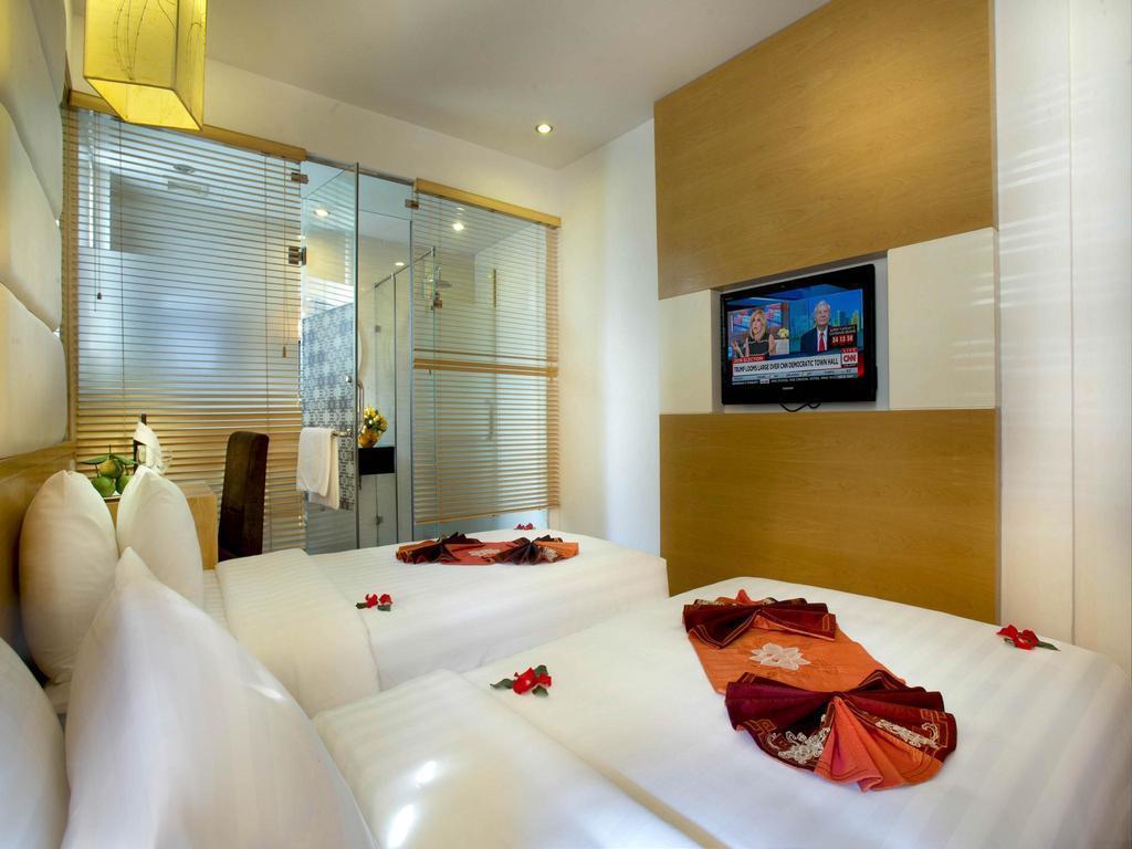 Фото Tu Linh Palace Hotel 2 3*