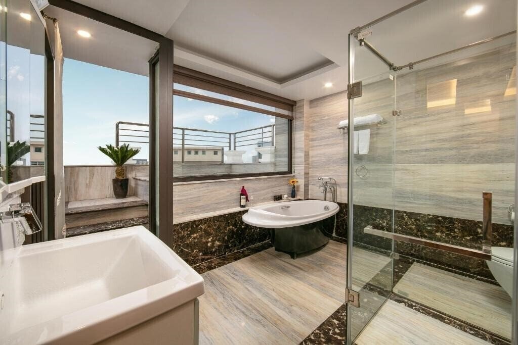 Fotografie Hanoi Dalvostro Valentino Hotel & SPA (ex. Dal Vostro Hotel & SPA, Dalvostro Valentino Hotel & SPA) 4*