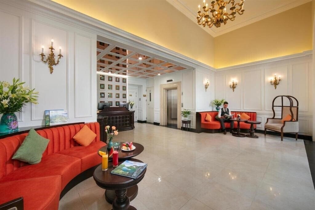 Imaginea Sunline Central Hotel (ex. Sunline Hotel) 3*