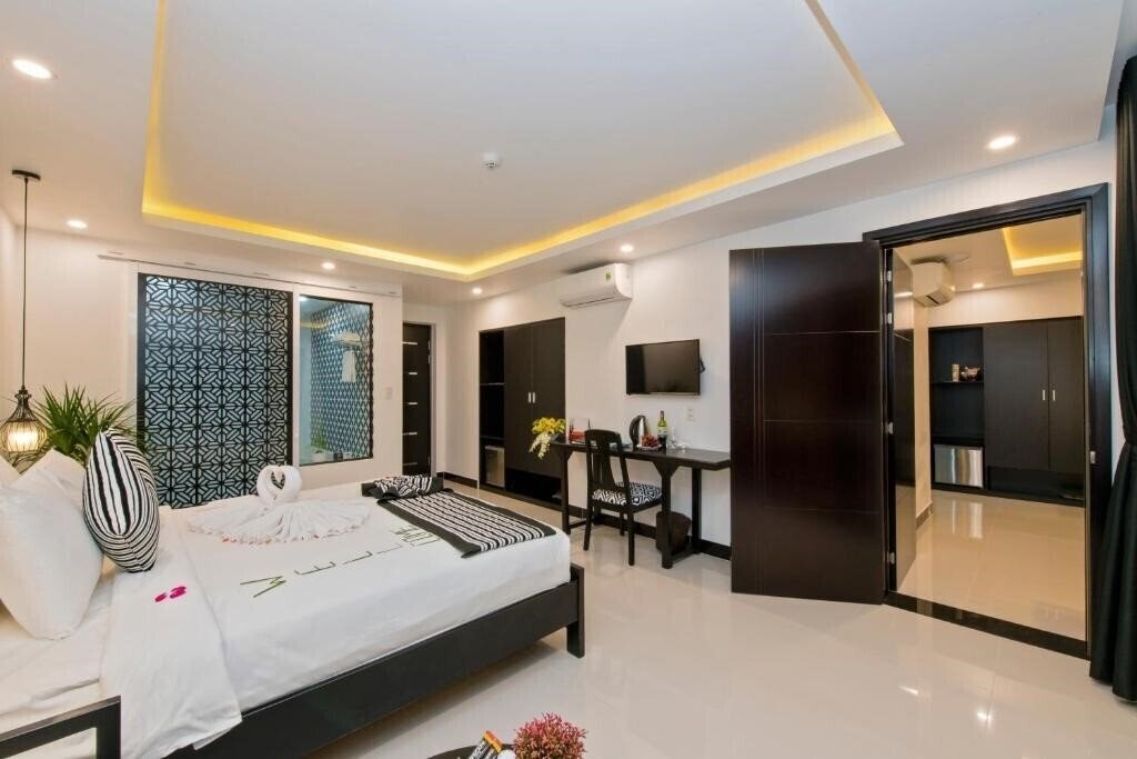 Imaginea Gem Riverside Hotel Hoi An 4*
