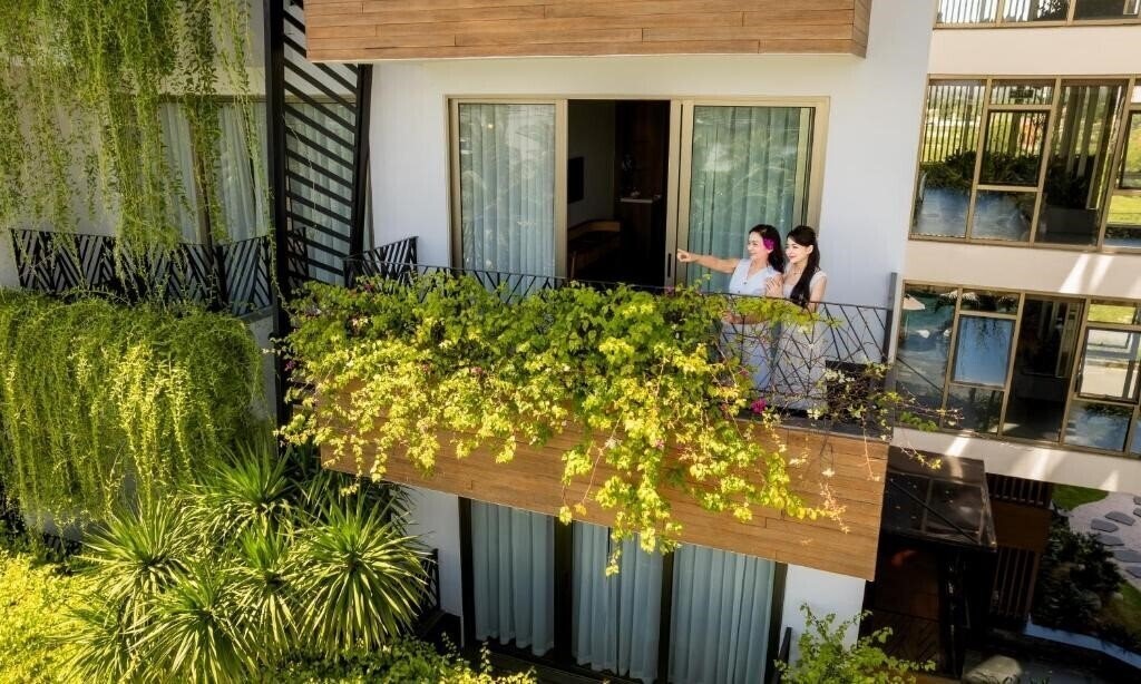 Imaginea Bellerive Hoi An Resort & SPA 5*