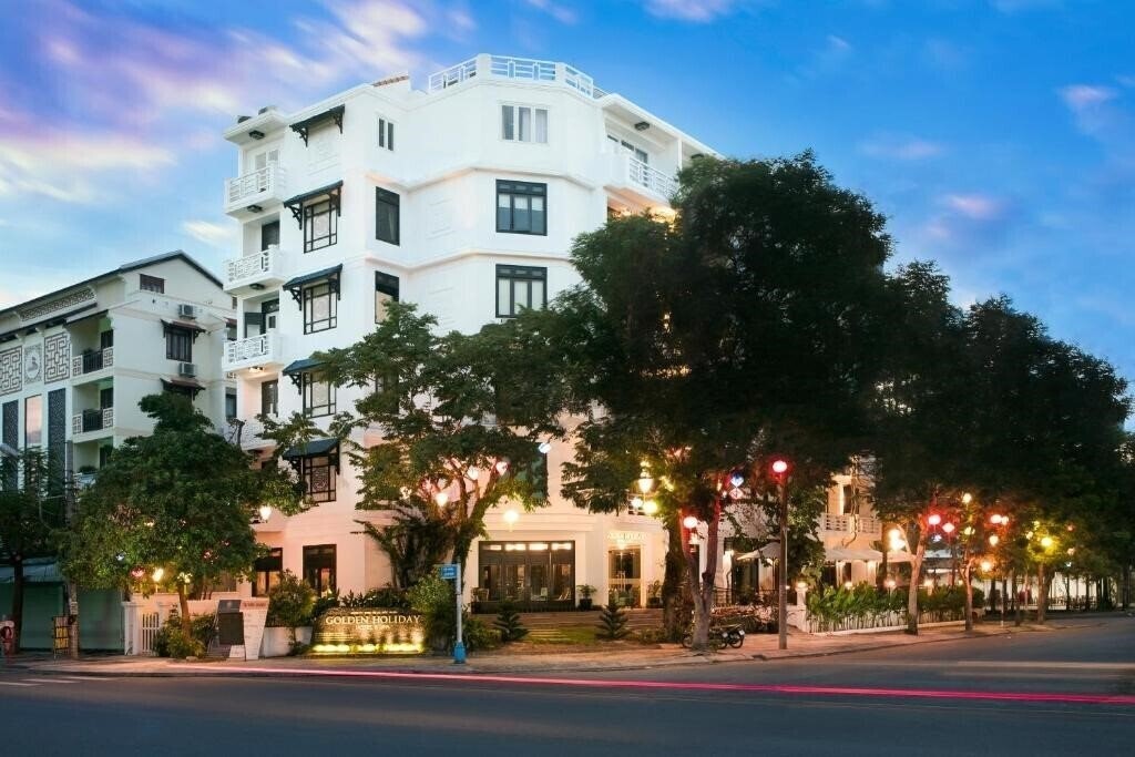 Отель Hoi An Golden Holiday Hotel & SPA 4*