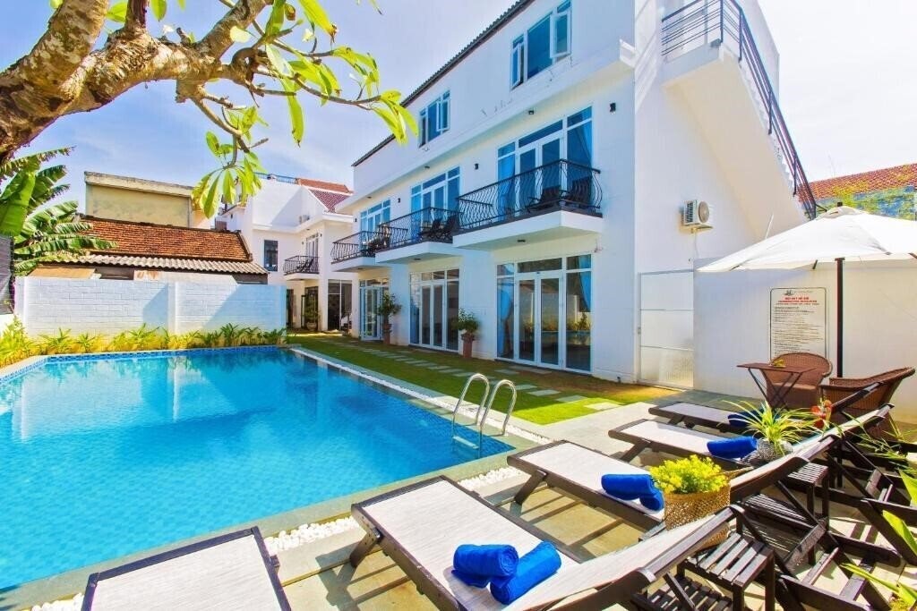 Фото Hoi An Sunny Pool 4*