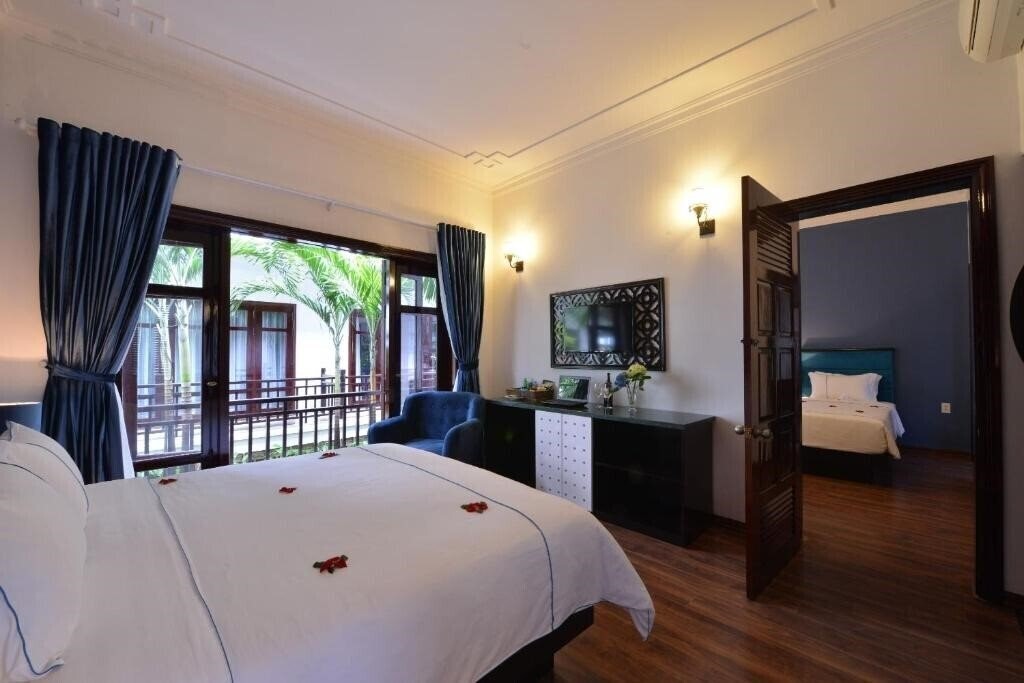 Imaginea TTC Hotel Hoi An (ex. Hoi An Emerald Waters Hotel & SPA) 3*