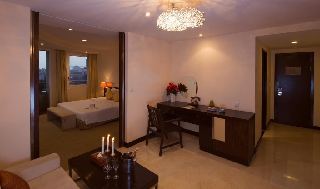 Фотография Palace Hotel Saigon 4*