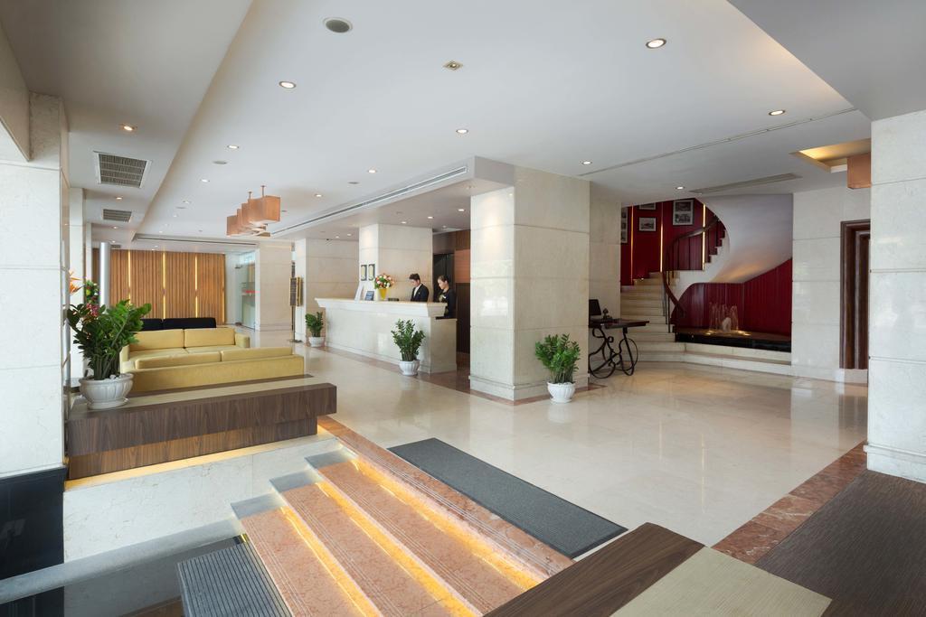 Отель Palace Hotel Saigon 4*