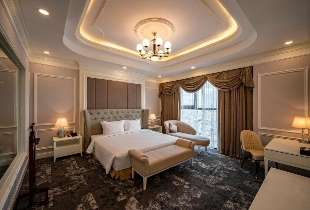 Отель Muong Thanh Luxury Saigon Hotel 4*