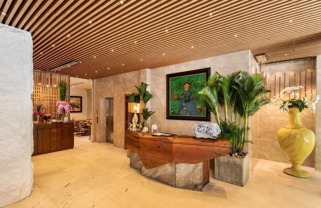 Фотография A&Em Art Hotel (ex. Vina Terrace Hotel, Mifuki Hotel & SPA, Mifuki Boutique Hotel) 4*