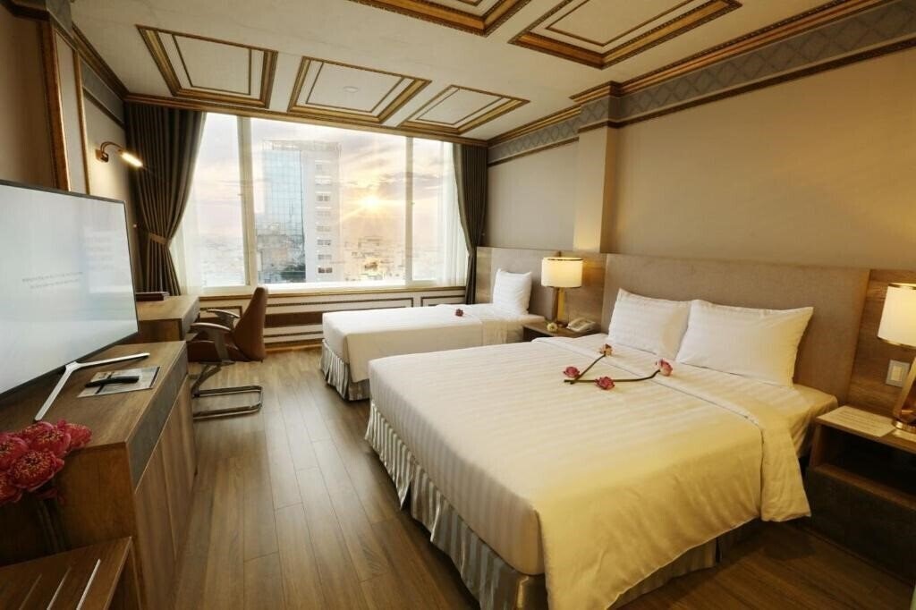 Imaginea New Epoch Hotel 3*