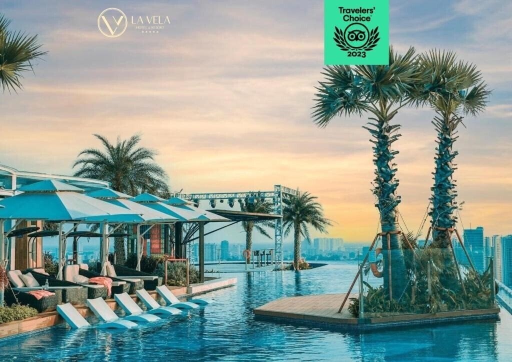 Отель La Vela Saigon Hotel 5*
