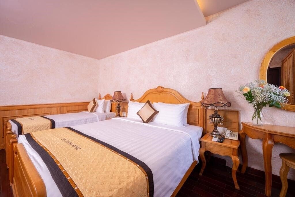 Imaginea Duc Vuong Hotel 1*