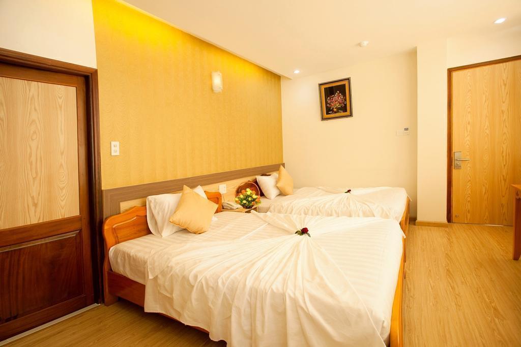 Fotografii Galaxy-3 Hotel 3*
