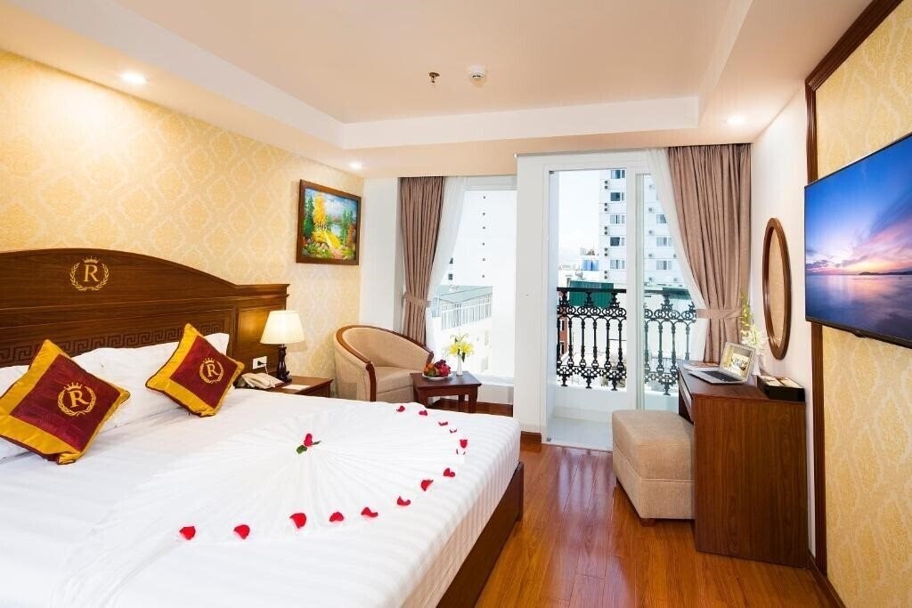 Fotografii Regalia Hotel 3*