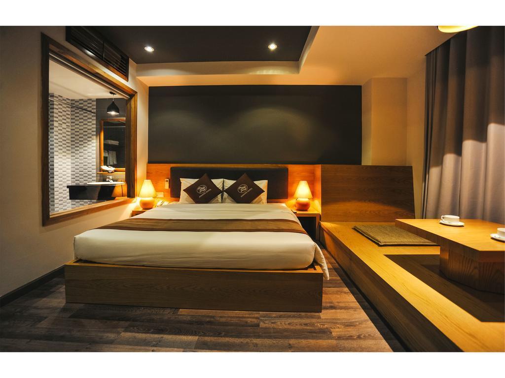 Отель Seasing Boutique Hotel 3*
