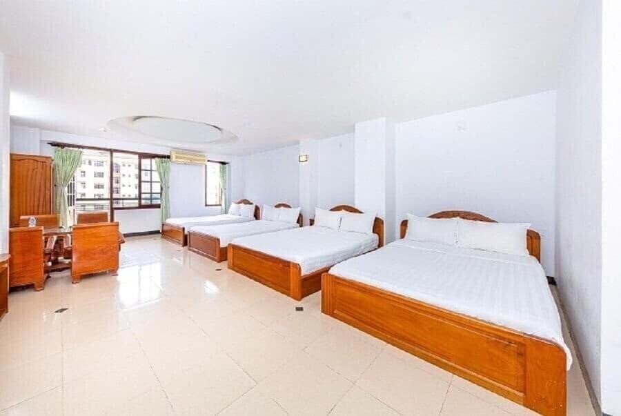 Отель Minh Cat Hotel 2*