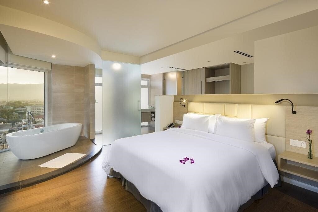 Fotografii Liberty Central Nha Trang Hotel 4*