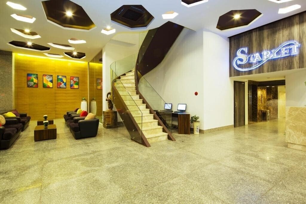 Imaginea Starlet Hotel 3*