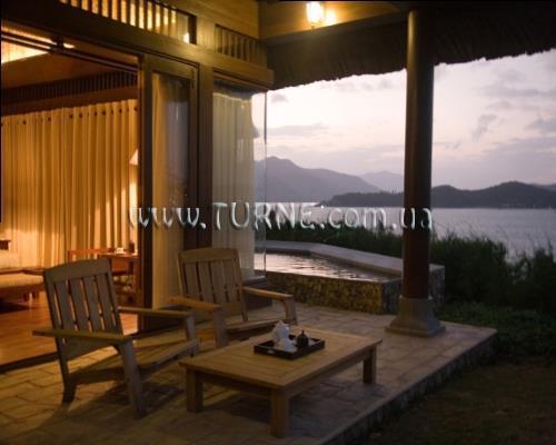 Imaginea Best Western Premier Hon Tam Resort & Residences 5*