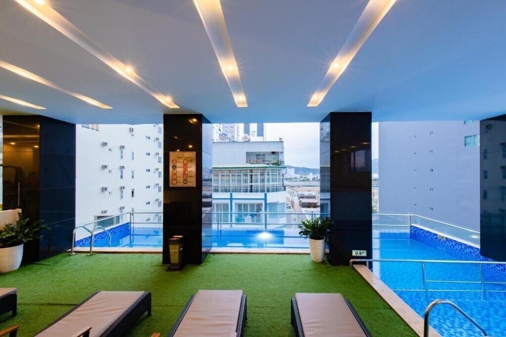 Фото Red Sun Nha Trang Hotel 4*