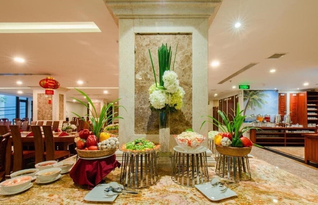 Фотография Red Sun Nha Trang Hotel 4*