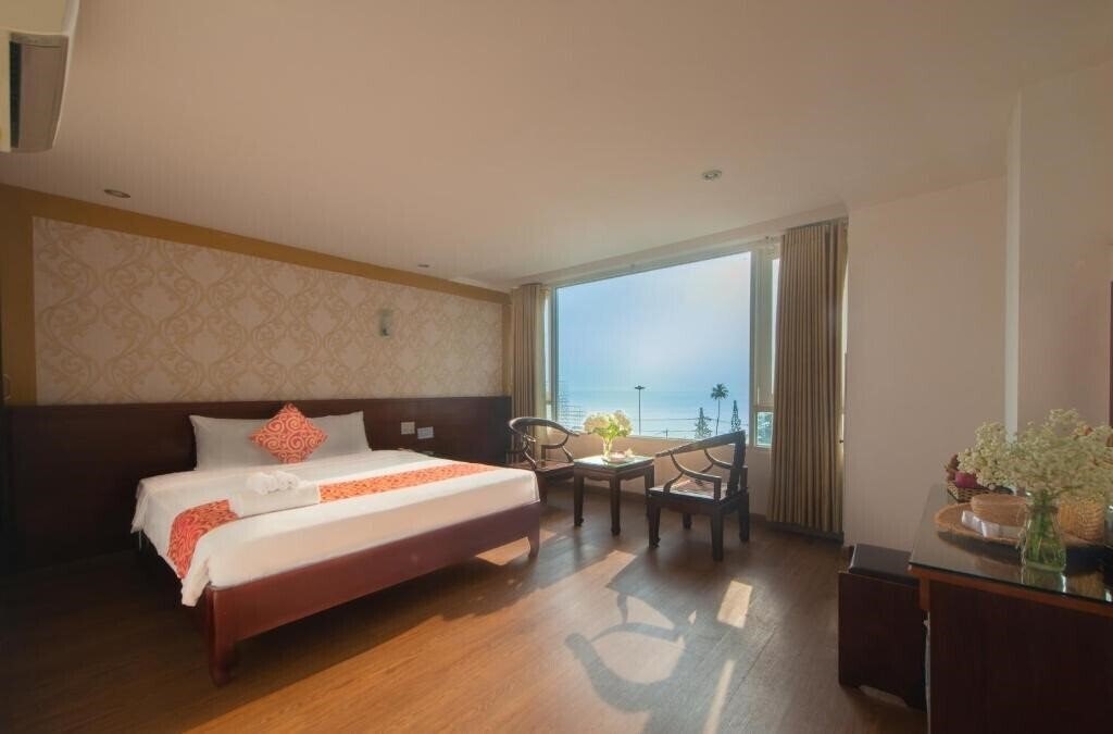 Imaginea Le Soleil Hotel (ex. Le Soleil Hotel Nha Trang, Galaxy Hotel Ngan Ha, Galaxy Hotel Nha Trang) 3*