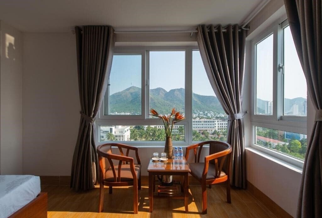 Отель Canary Nha Trang Hotel 2*