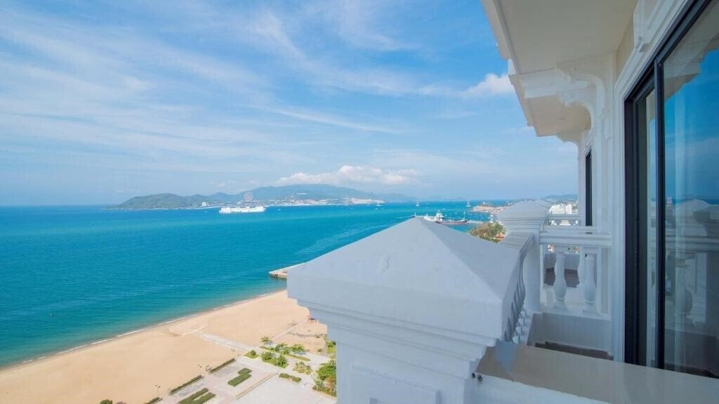 Hotel Imperial Nha Trang Hotel 4*