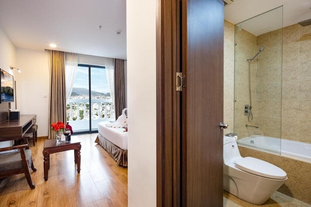 Fotografii Imperial Nha Trang Hotel 4*