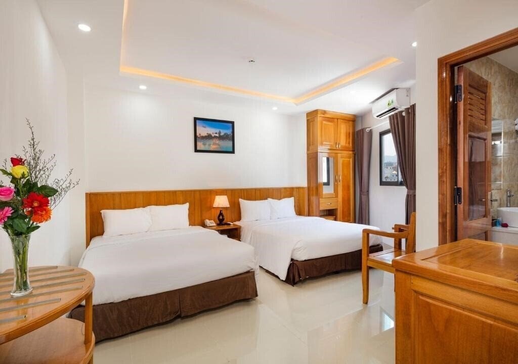 Fotografie Royal Hotel 3*
