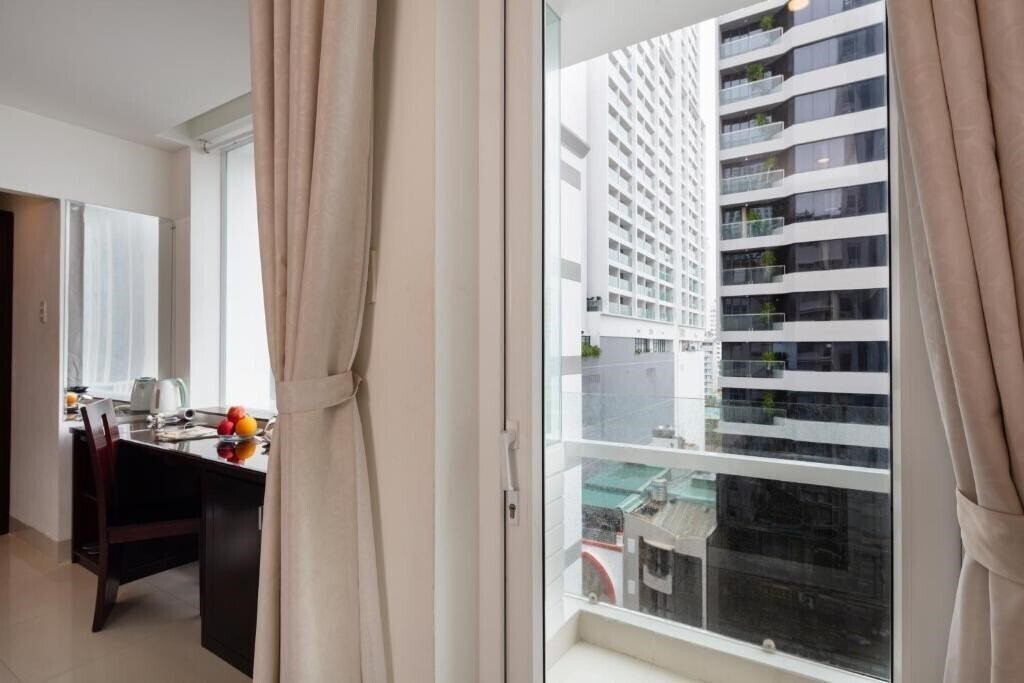Imaginea Azura Hotel Nha Trang 2*