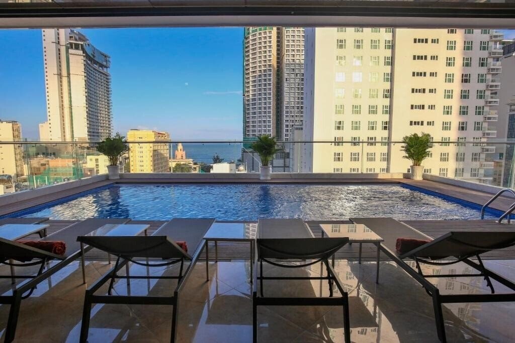 Imaginea Sata Hotel 4*