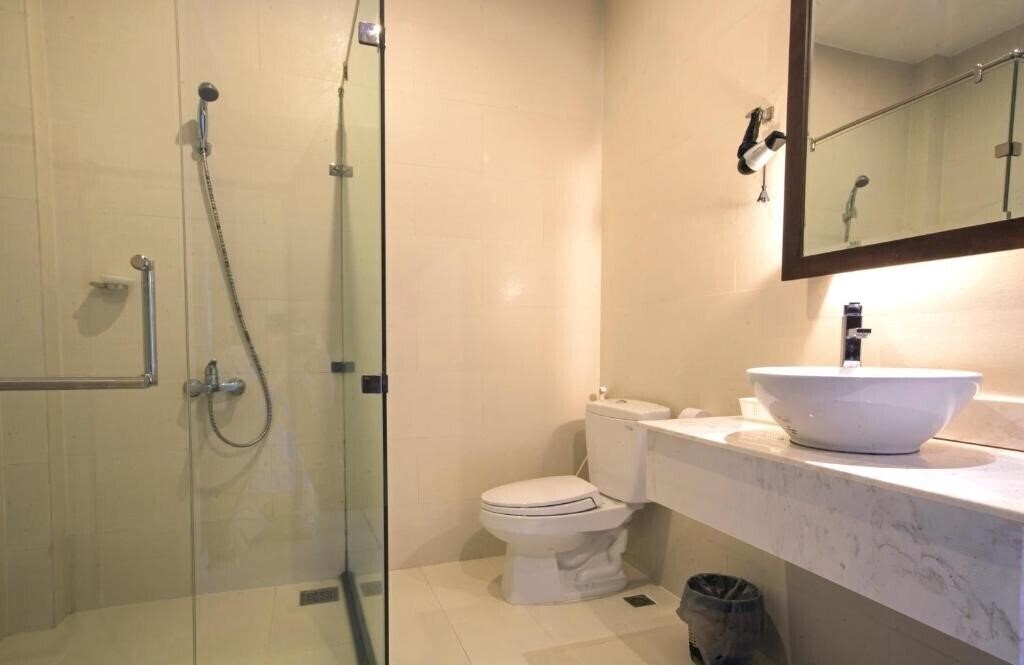 Imaginea La Paloma Villa Nha Trang 3*