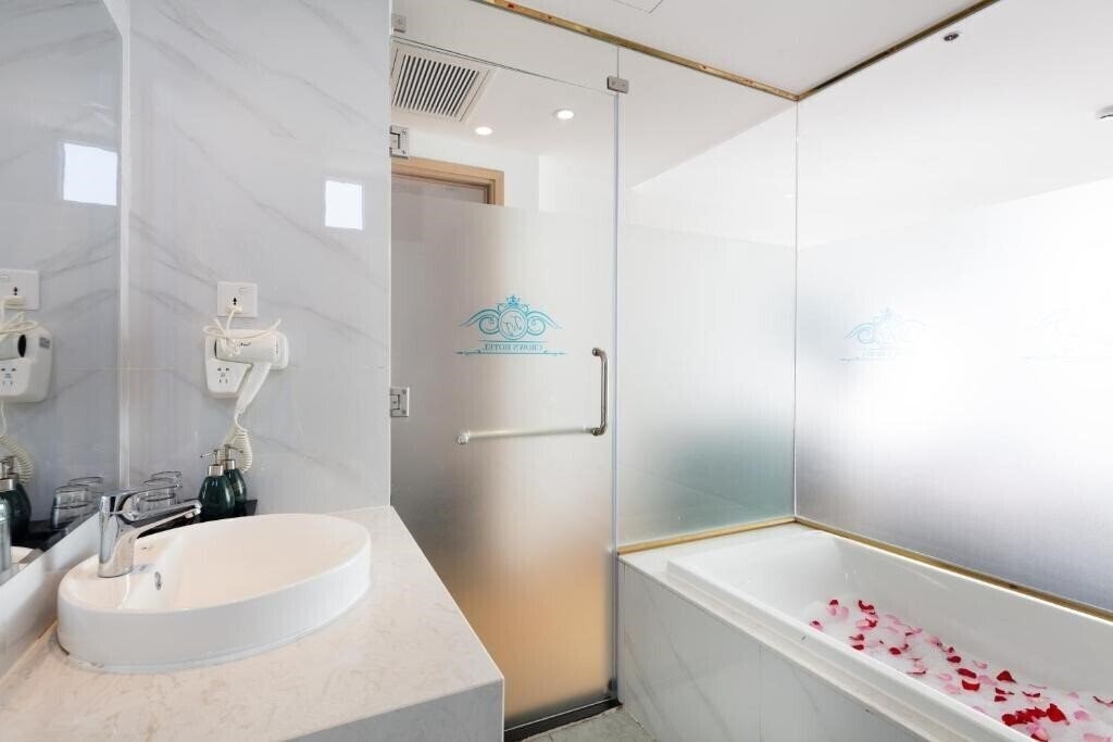 Фотография Crown Hotel Nha Trang 3*