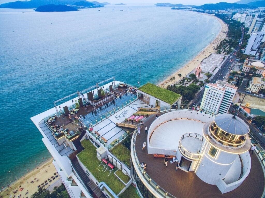 Отель Havana Nha Trang Hotel (ex. Premier Havana, Best Western Premier Havana, BW Premier Havana Nha Trang) 5*