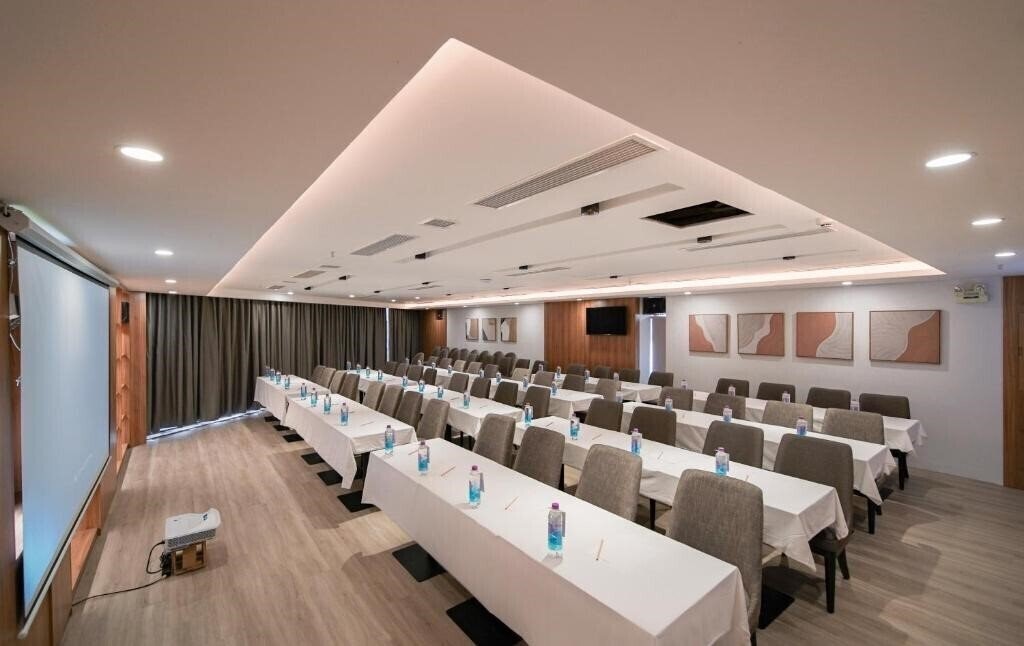 Картинка Zenia Boutique Hotel Nha Trang 4*