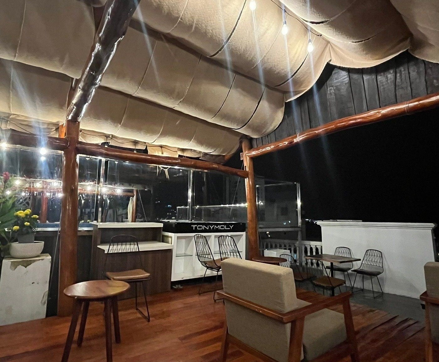 Fotografie The Nha Trang Business Hotel 3*