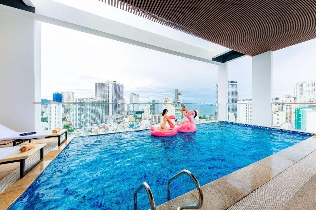 Картинка Merlot Hotel Nha Trang 3*