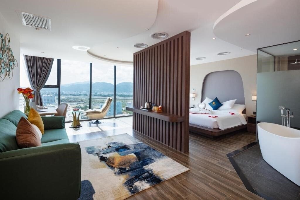 Fotografii Amber Hotel Nha Trang 4*