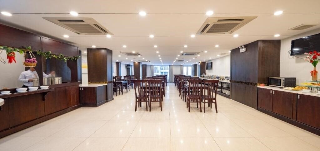 Imaginea Navy Hotel Nha Trang 3*