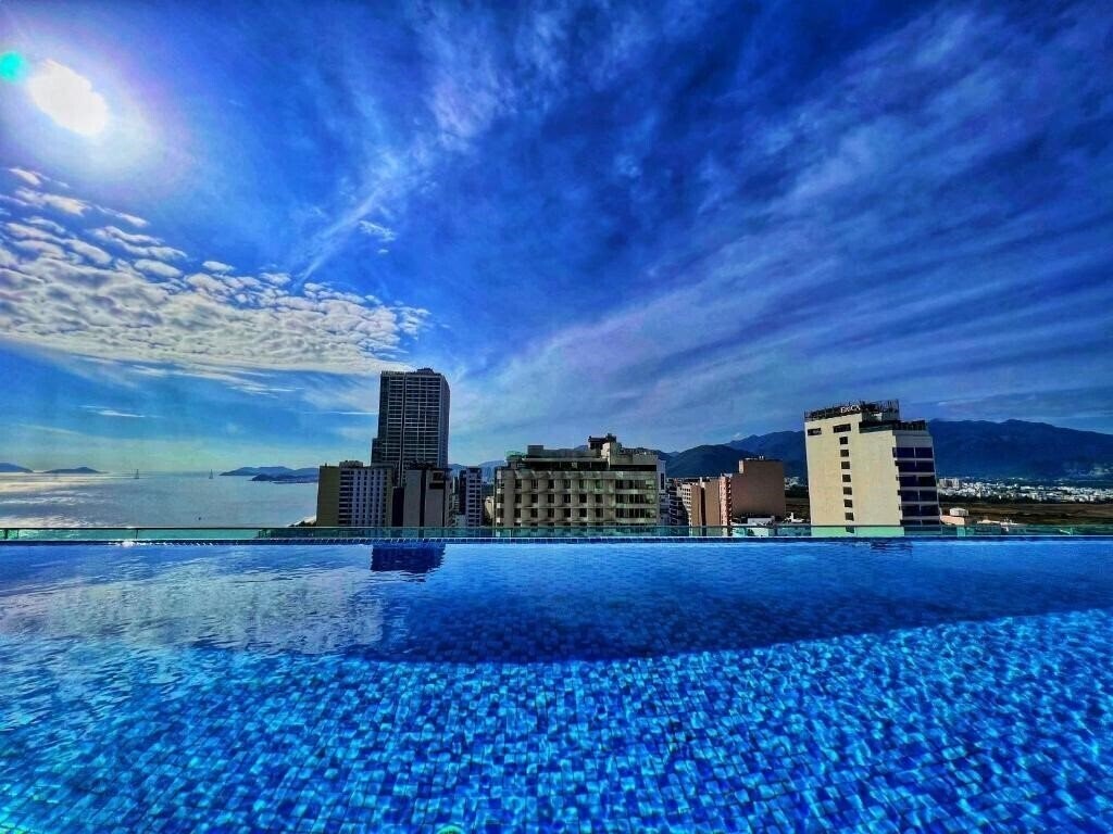 Imaginea Grand Tourane Nha Trang Hotel 4*