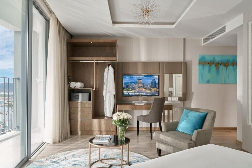 Изображение Panorama Nha Trang Hotel & Apartments 3*